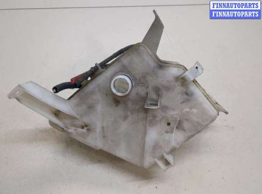 купить Бачок омывателя на Toyota Auris E15 2006-2012