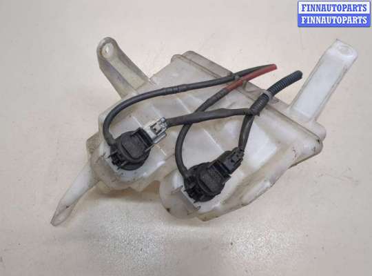 купить Бачок омывателя на Toyota Auris E15 2006-2012