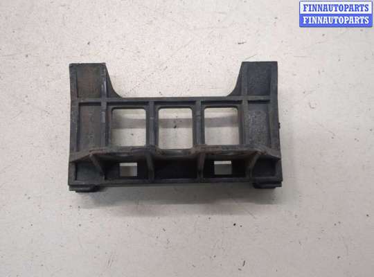 Кронштейн бампера BM3658272 на BMW 7 E38 1994-2001