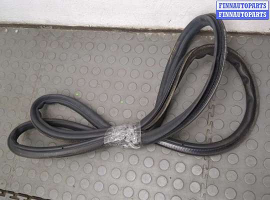 купить Уплотнитель на Volkswagen Passat 6 2005-2010