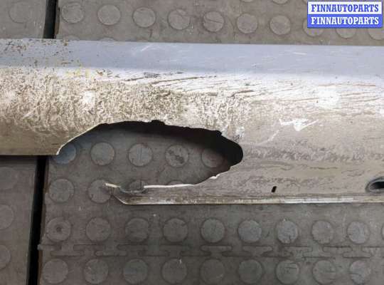 купить Накладка на порог на Mercedes E W211 2002-2009