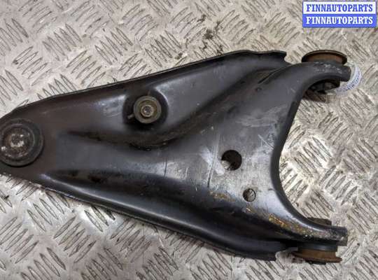 купить Рычаг подвески на Dacia Sandero 2008-2012