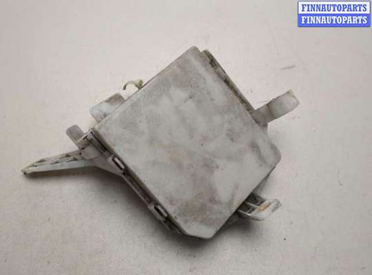 Блок предохранителей NS866784 на Nissan Note E11 2006-2013