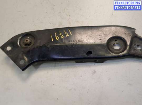 купить Кронштейн фары на Volkswagen Tiguan 2011-2016