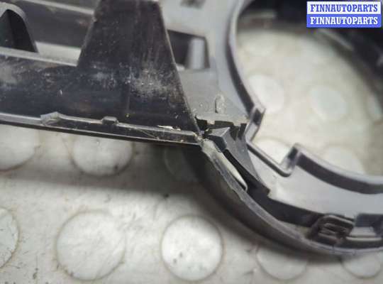 купить Решетка радиатора на Volkswagen Golf 6 2008-2012