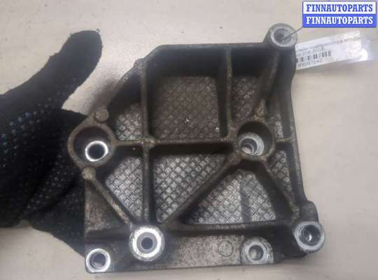 купить Кронштейн компрессора кондиционера на Peugeot 206 1998-2012