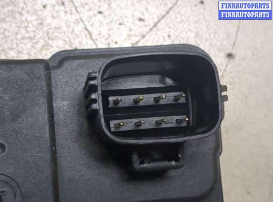 купить Замок двери на Volvo XC90 2002-2014