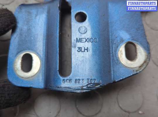 купить Петля капота на Volkswagen Jetta 6 2010-2018