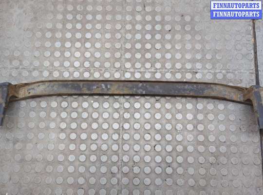 Панель передняя (телевизор) на Mitsubishi Pajero Sport I (K90)