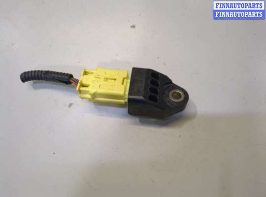 купить Датчик удара на Toyota Camry V40 2006-2011
