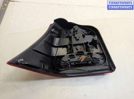 купить Фонарь (задний) на Volkswagen Golf 4 1997-2006