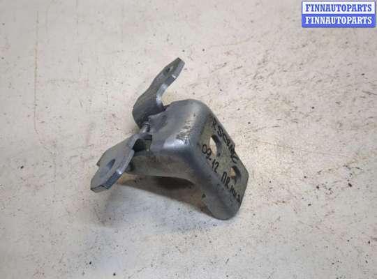 купить Петля двери на Renault Scenic 2009-2012
