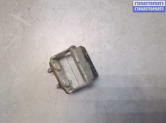 купить Петля крышки багажника на Infiniti QX56 2004-2010