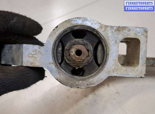 купить Рычаг подвески на Volkswagen Golf 5 2003-2009