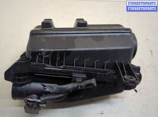 купить Корпус воздушного фильтра на Toyota Yaris 2005-2011