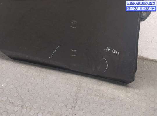 купить Стекло форточки двери на Mazda 3 (BP) 2019-2025