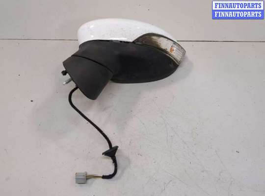 Зеркало боковое на Ford Fiesta VI