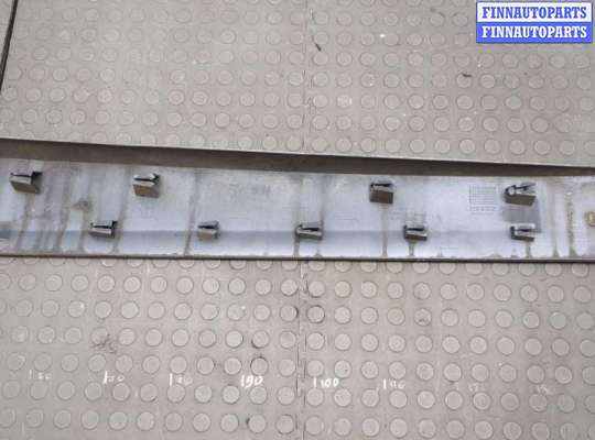 купить Молдинг двери на Renault Scenic 2003-2009