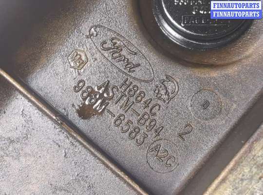 Крышка клапанная (крышка головки блока) на Ford Mondeo II