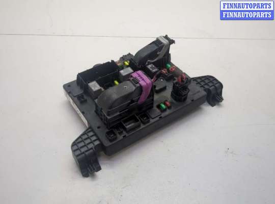 купить Блок предохранителей на Opel Astra J 2010-2017