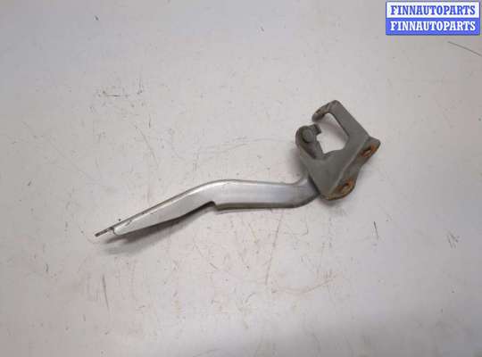 Петля капота на Toyota Auris I (E150)
