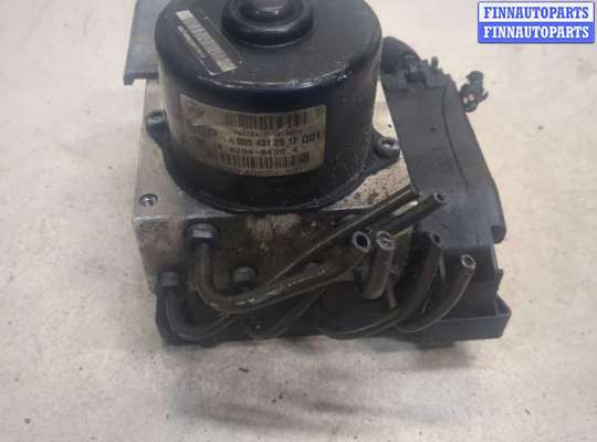 Блок ABS на Mercedes-Benz C (W203)