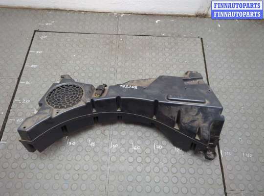 Сабвуфер LRN9601 на Land Rover Freelander 2 2006-2014
