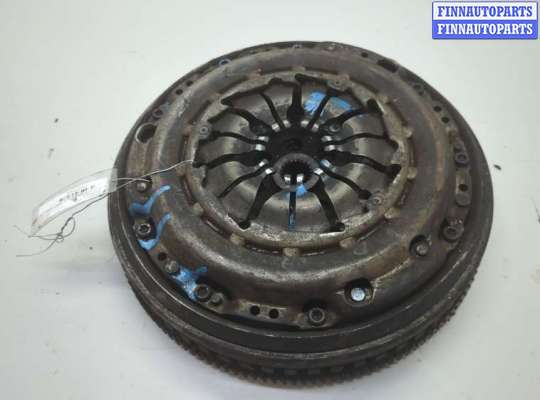 Маховик RN1551307 на Renault Megane 2 2002-2009