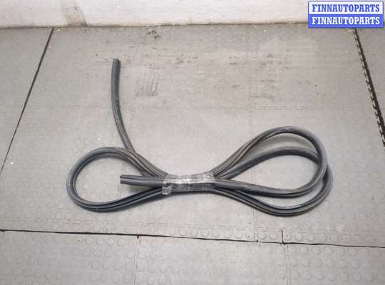 купить Уплотнитель на Chevrolet Tahoe 2006-2014