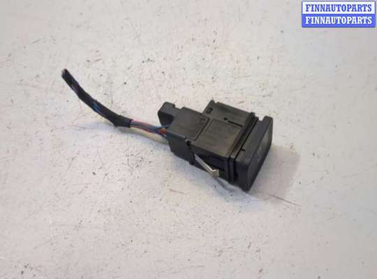 купить Кнопка стояночного тормоза (ручника) на Volkswagen Passat 6 2005-2010