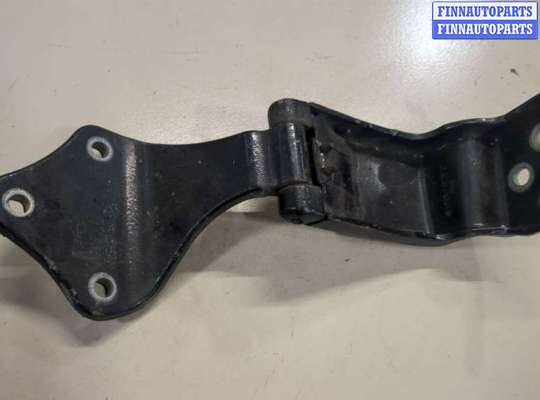 Петля двери MB1423972 на Mercedes Vito W639 2004-2013