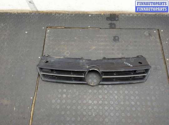 купить Решетка радиатора на Volkswagen Polo 2009-2014