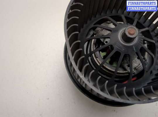 купить Двигатель отопителя (моторчик печки) на Ford C-Max 2002-2010