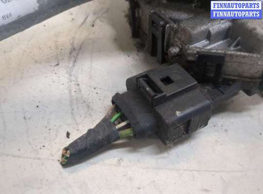 Трапеция дворников (стеклоочистителя) на Volkswagen Polo Mk4 (6Q/9N3) 