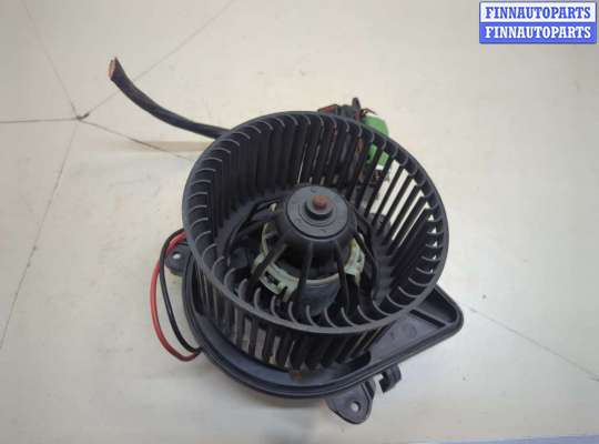 Двигатель отопителя (моторчик печки) RN1570756 на Opel Vivaro 2001-2014