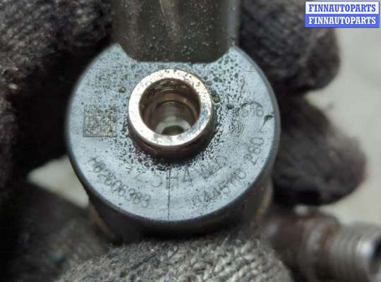 Форсунка топливная на Renault Scenic II