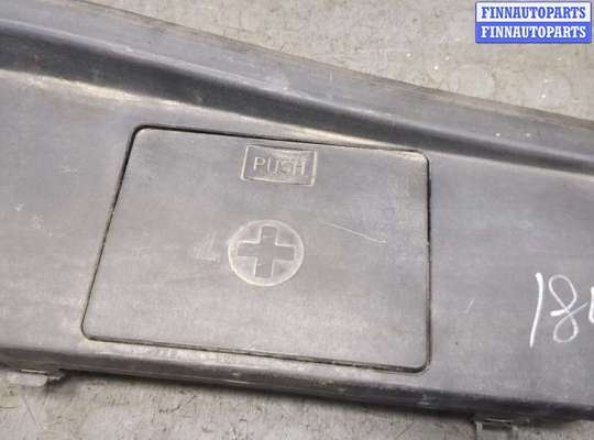 купить Жабо под дворники (дождевик) на Audi Q5 2008-2017