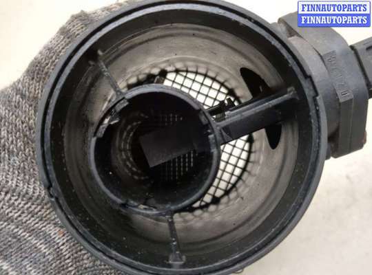 купить Измеритель потока воздуха (расходомер) на Audi A4 (B7) 2004-2009