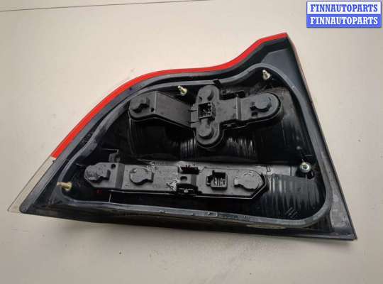 Фонарь задний на Volvo S60 I | V70 II (P2)