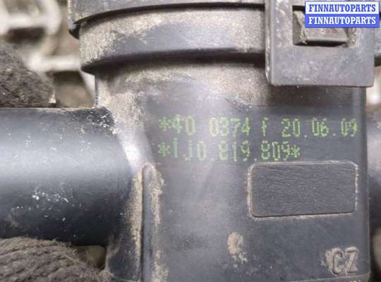 купить Кран отопителя (печки) на Audi A4 (B8) 2007-2011