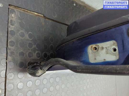 Петля двери на Volkswagen Touareg I (7L)