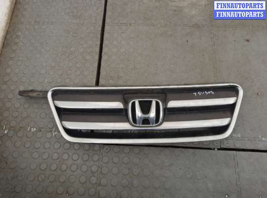 купить Решетка радиатора на Honda CR-V 2001-2006