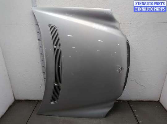 Решетка радиатора MB1733755 на Mercedes C W203 2000-2008