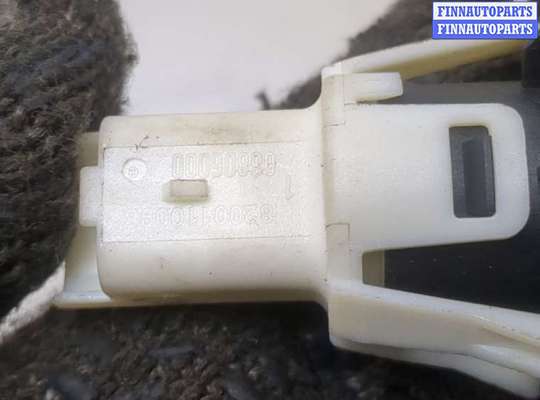 купить Кнопка открывания багажника с крышки на Renault Laguna 3 2007-2025