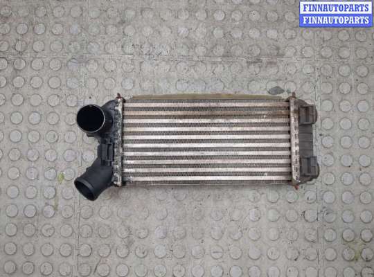 Радиатор интеркулера MZ673892 на Mazda 5 2010-2015