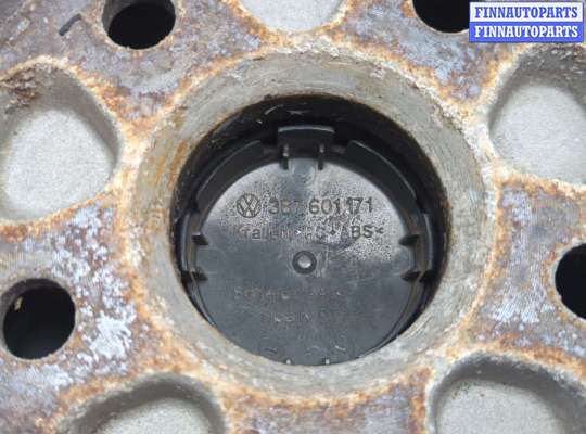 купить Колпачок литого диска на Volkswagen Passat 6 2005-2010