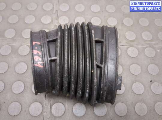 купить Патрубок корпуса воздушного фильтра на Chevrolet Equinox 2017-2024