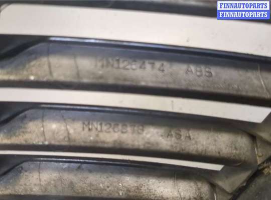 купить Решетка радиатора на Mitsubishi Lancer 9 2003-2006