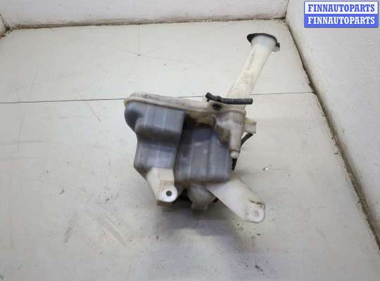 купить Бачок омывателя на Toyota Yaris 2005-2011