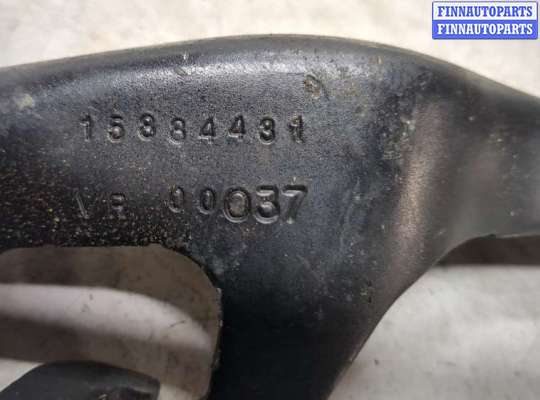 купить Петля капота на Cadillac SRX 2009-2016